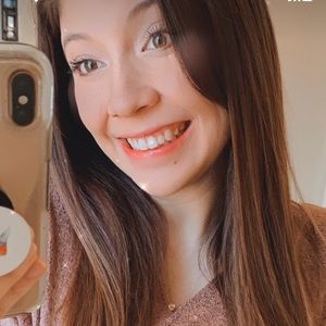 Meet your Posher, Jasmin